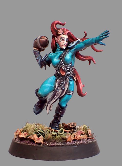 Wood elf thrower
