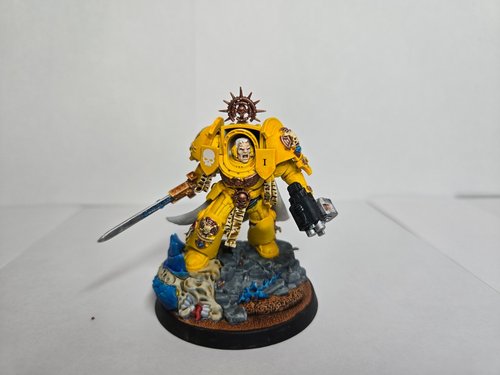 Imperial Fists Captain Aegis
