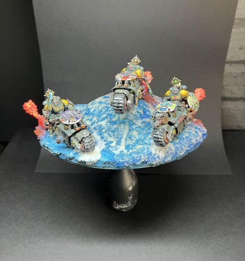 Space Wolves Outriders