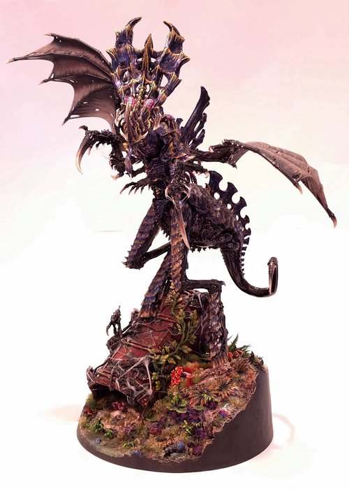 Tyranid Queen
