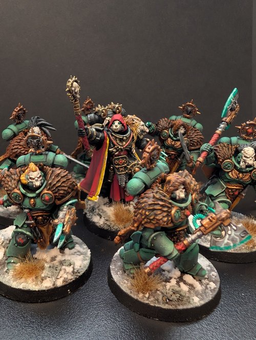 Indomitus Wolf Priest with Headtakers