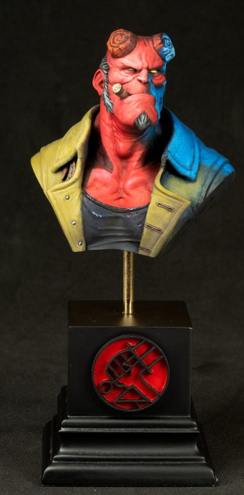 Busto Hellboy