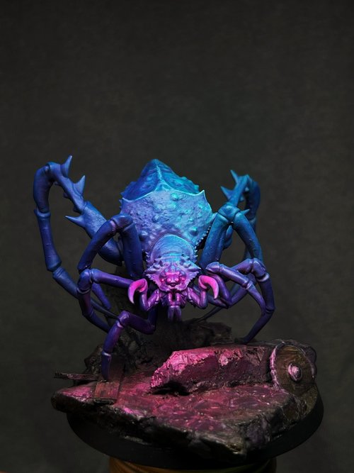 Venomous glow of the deep