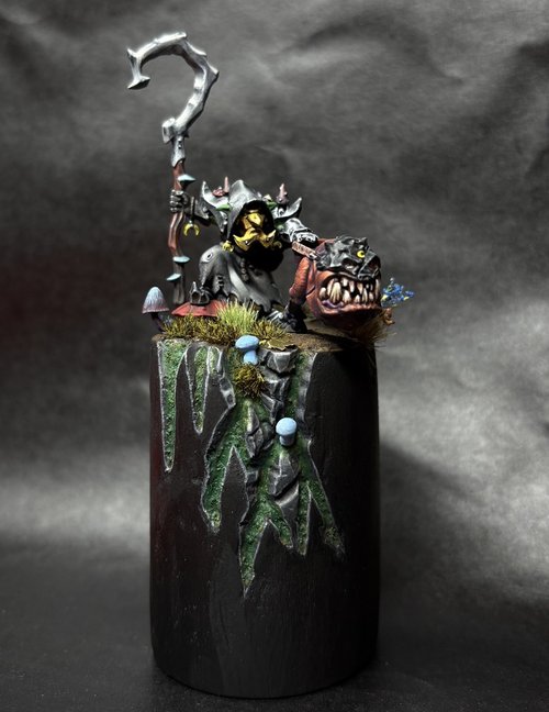 Loonboss with Gnasha squig