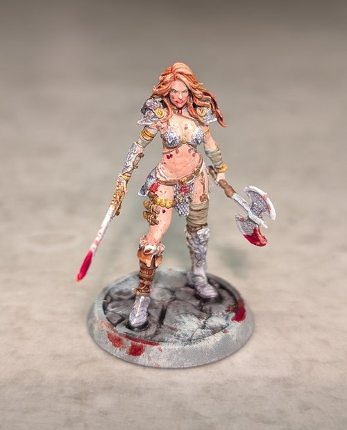 Barbarian Heroine (28 mm Scale + custom Zombicide