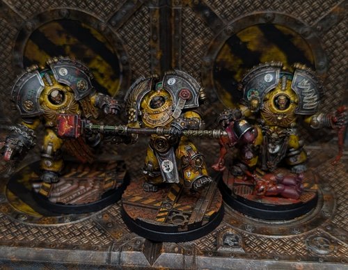 Imperial fist saturnine command squad