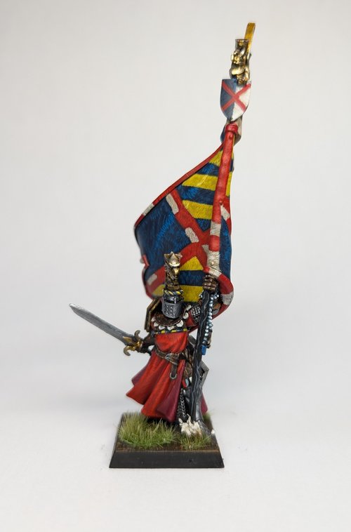 Bretonnian Battle standard Bearer