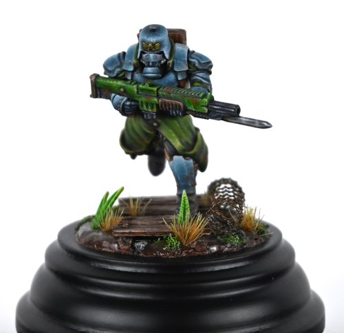 Sprinting Grim Guard