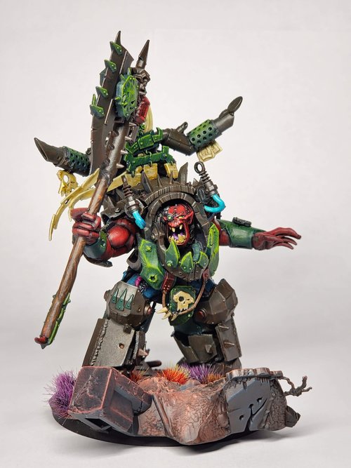 Kitbashed Ghazghkull Thraka - Crimson Tide