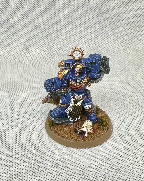 Marneus Calgar
