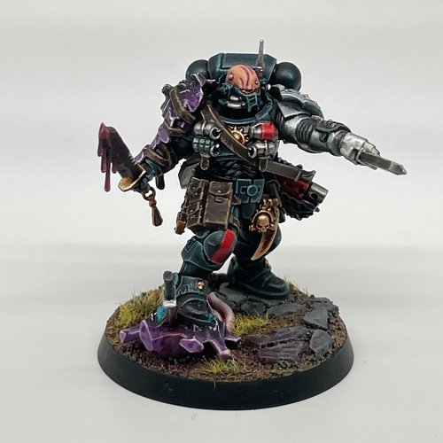 Deathwatch Lieutenant with Combi-Bolter