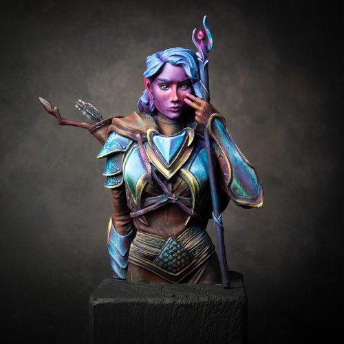 Elf bust
