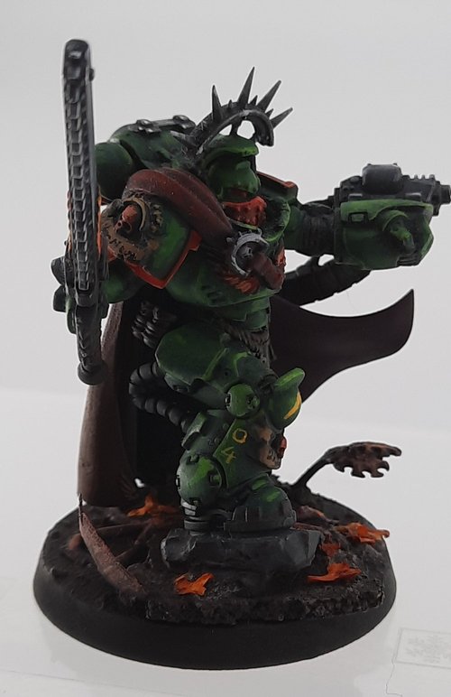 Space Marine Gravis Captain