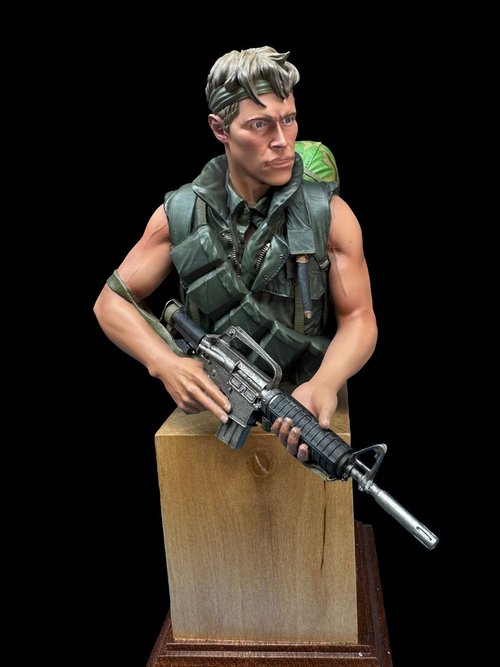 Sergeant Elias - Platoon