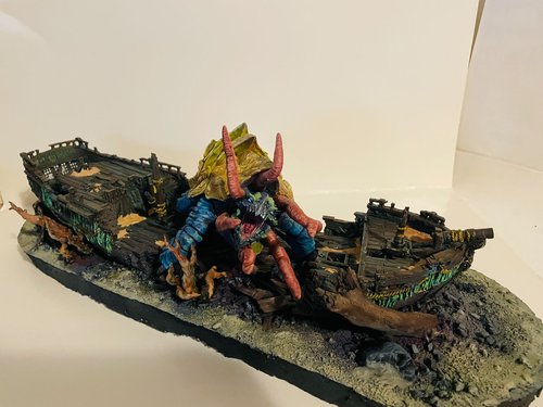 TurtleKraken protecting the wreck