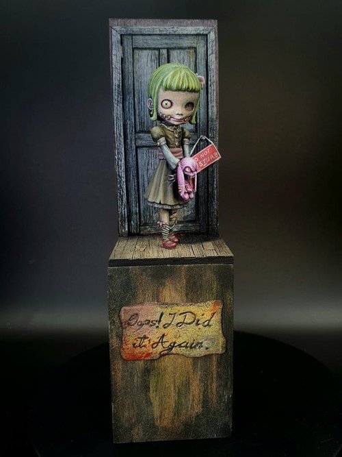 Christine zombie girl