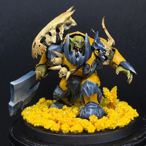 Orruk Megaboss - yellow beast