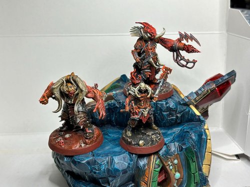 The Gorechosen led by Bughead Dromm
