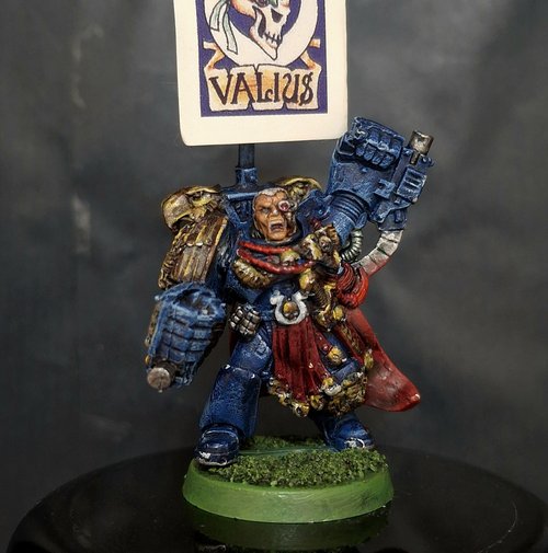 94' Marneus Calgar