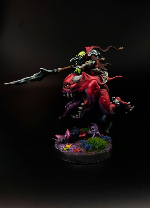 Loonboss in giant cave squig