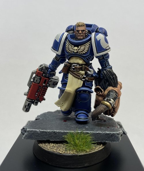 Ultramarines Veteran Sergeant