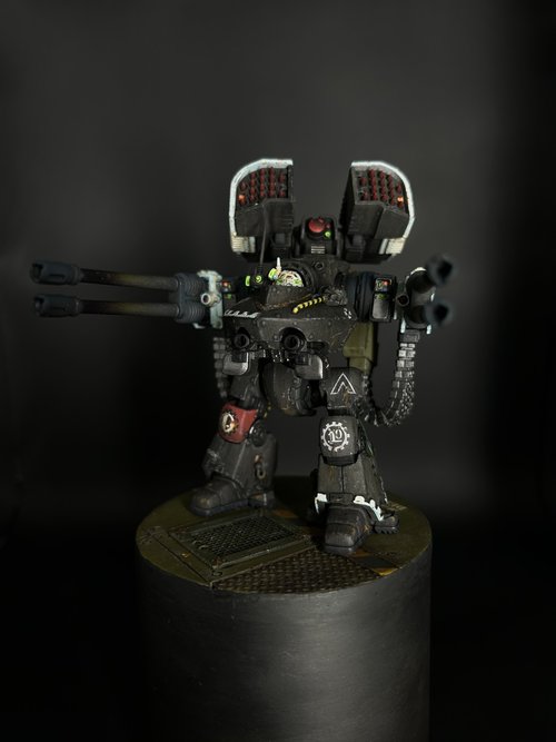 Iron Hands Deredeo