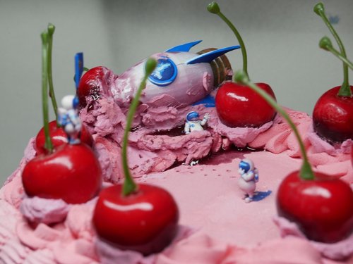 Cake Invaders