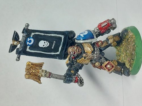 2nd Edition 1995 Chaplain with Banner (Ultramarine