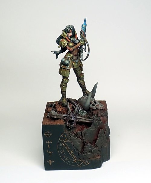 Doom girl