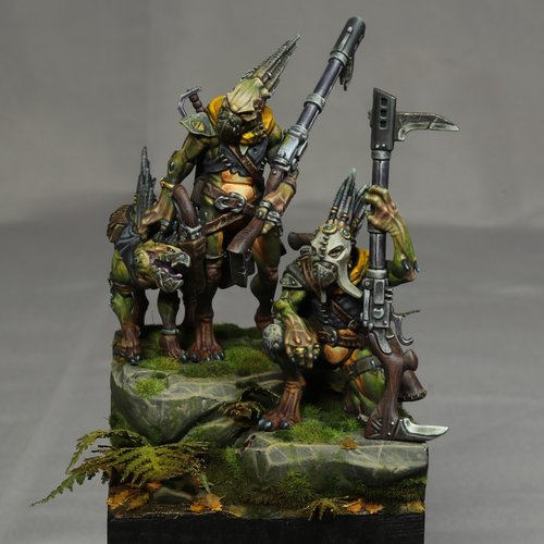 If it bleeds..... kroot hunting pack