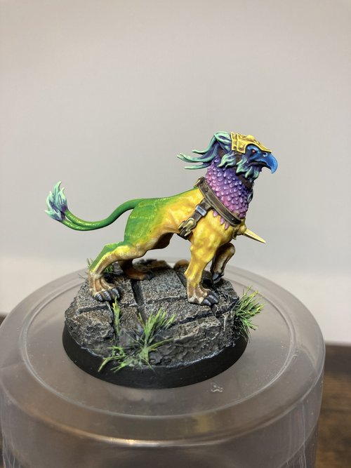 Polly the Gryph-hound