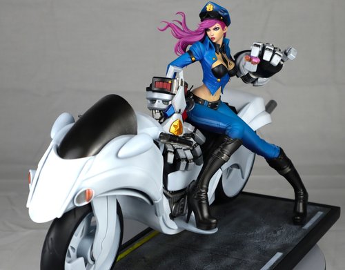 Officer Vi