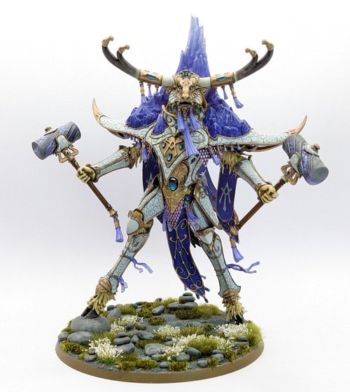 Avalenor in Amethyst