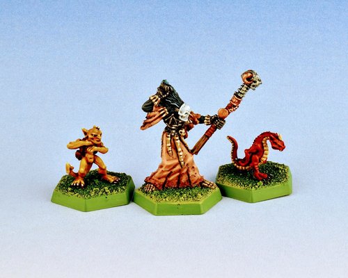 Que'Lequek Madspell and Familiars