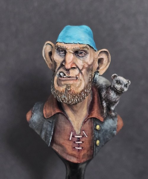 Pirate Bust with Ferret