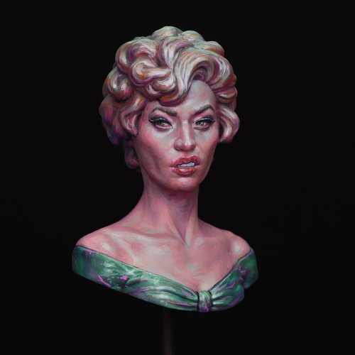Marilyn