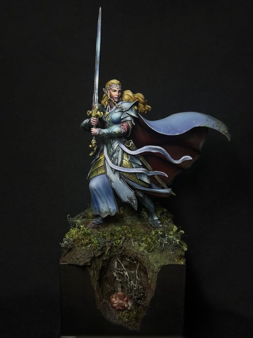 Elädriel, Silver Moon