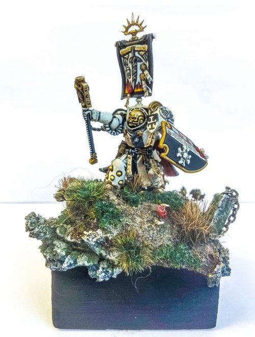 White Templar Chaplain