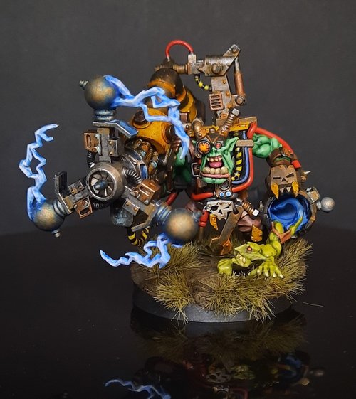 Big Mek w/ Shokk Attack Gun