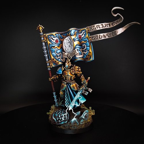 Knight-Vexillor with Banner of Apotheosis