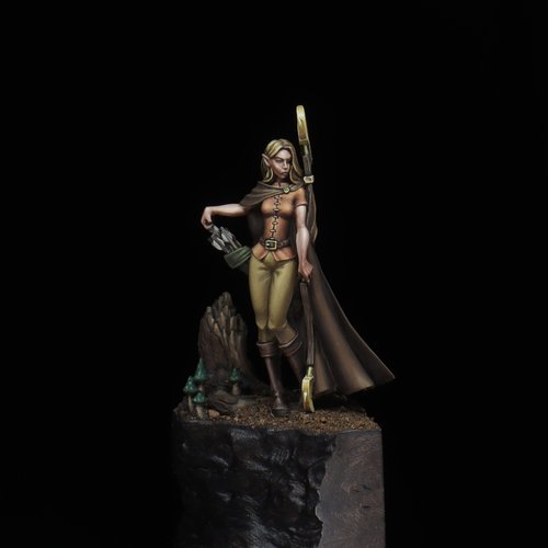Shae, half elf